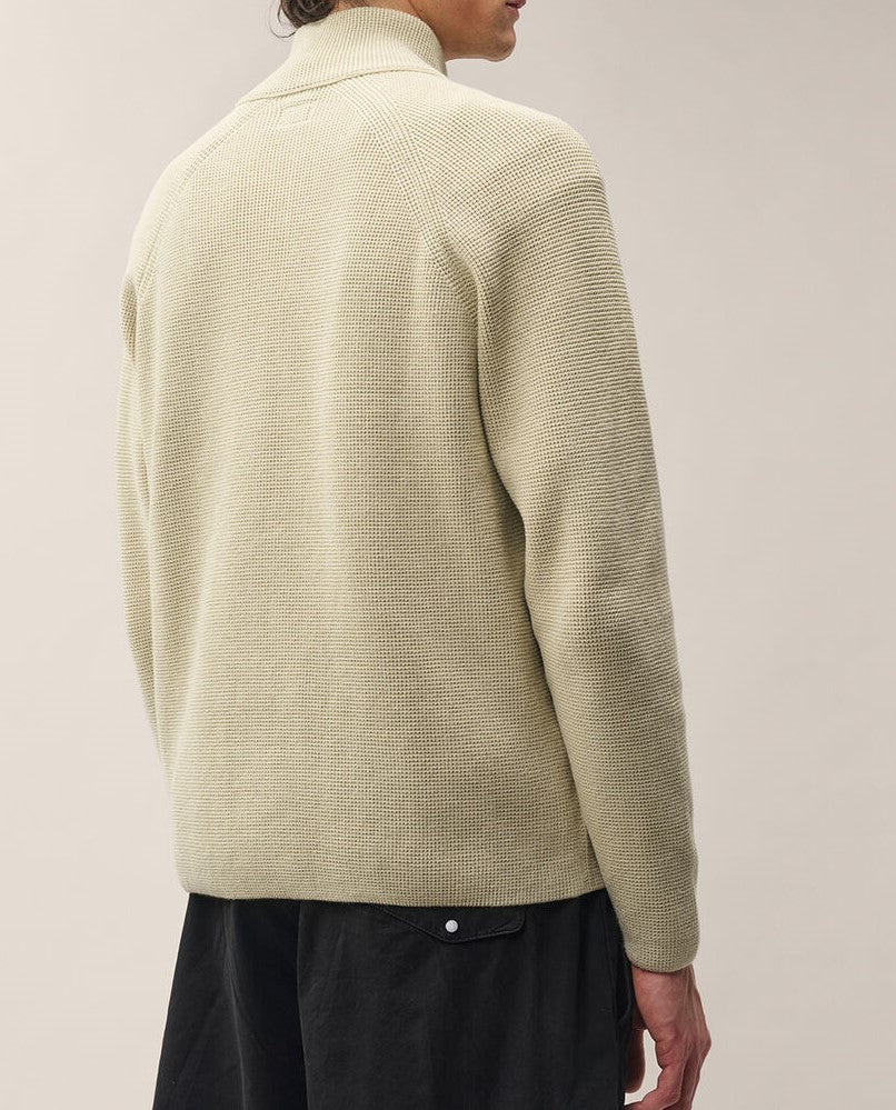 C.P. Company Waffle Knit Cotton Zip Lens Cardigan Silver Birch – photo 3 – Dewachter Montpellier