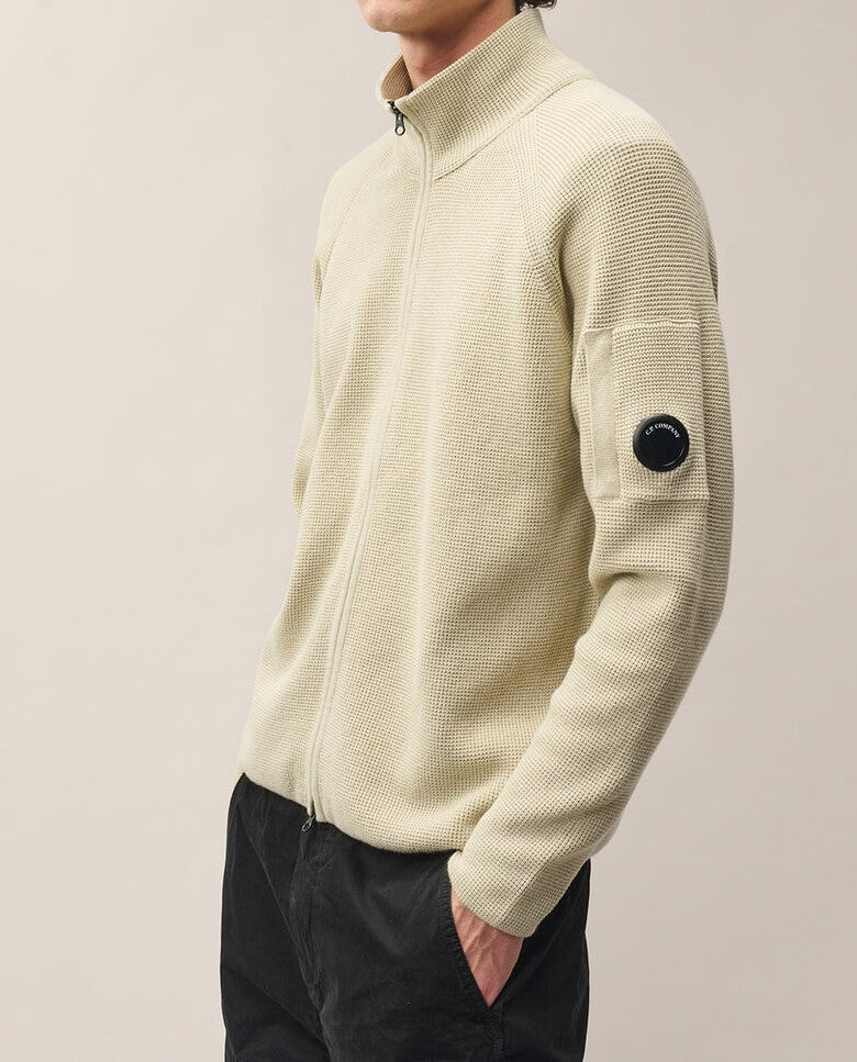 C.P. Company Waffle Knit Cotton Zip Lens Cardigan Silver Birch – photo 5 – Dewachter Montpellier