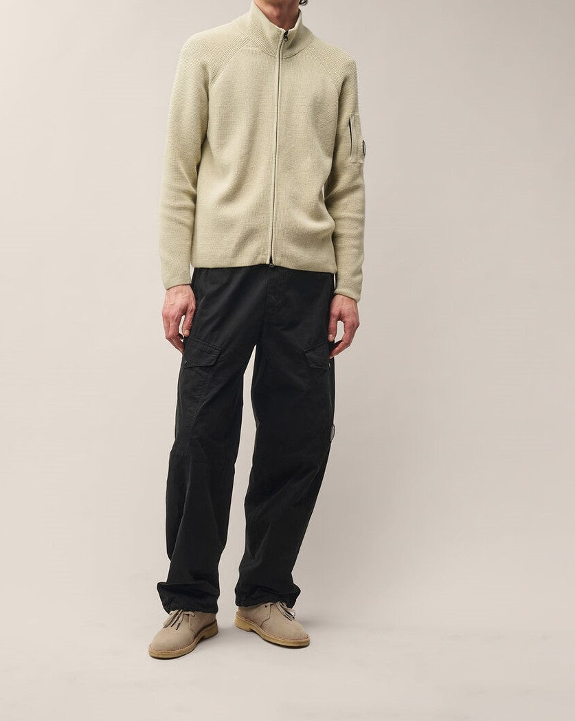 C.P. Company Waffle Knit Cotton Zip Lens Cardigan Silver Birch – photo 6 – Dewachter Montpellier