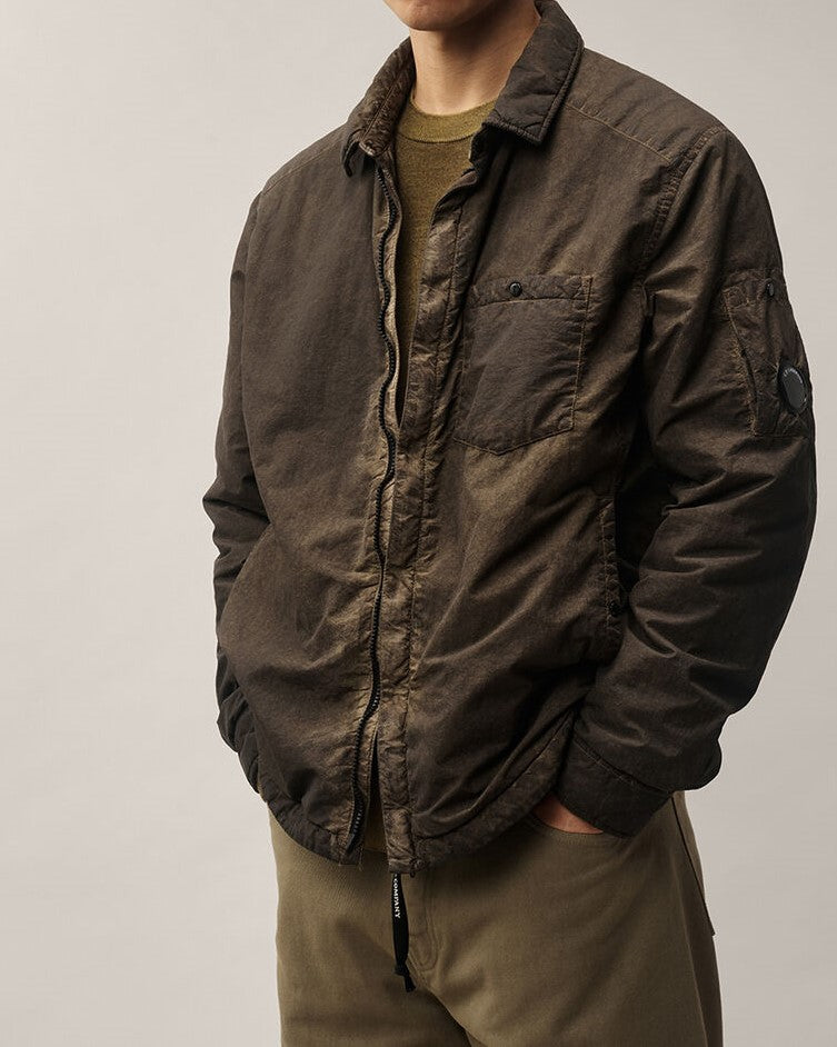 C.P. Company Flatt Nylon Lens Re-Colour Overshirt Re-Color Brown – photo 2 – Dewachter Montpellier