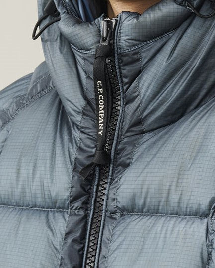 C.P. Company D.D. Shell Hooded Puffer Jacket Orion Blue – photo 5 – Dewachter Montpellier