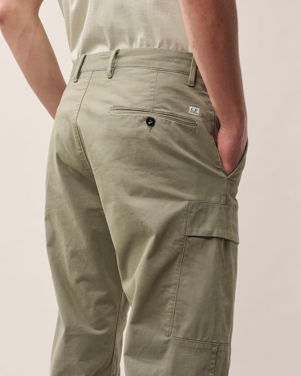 C.P. Company Stretch Sateen Regular Cargo Pants Fallen Rock – photo 5 – Dewachter Montpellier