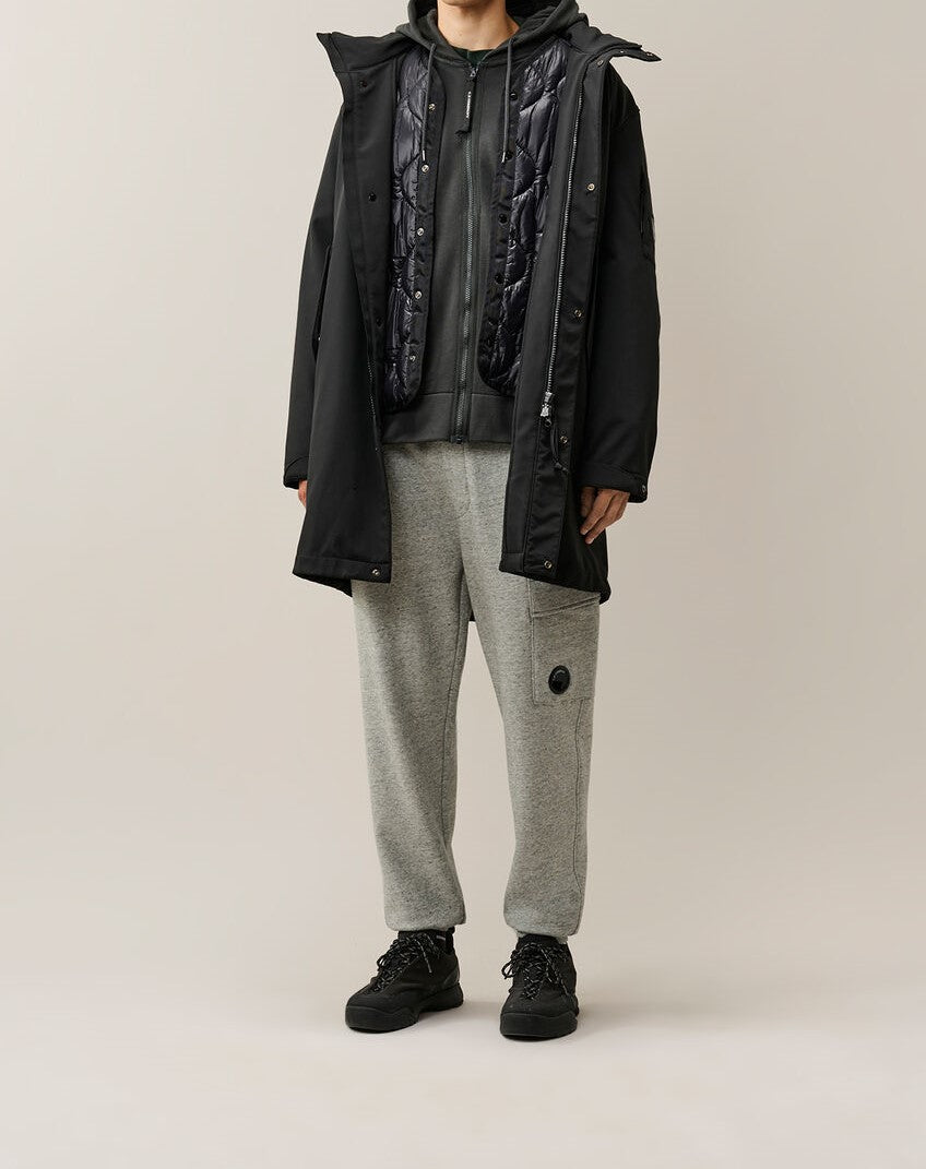 C.P. Company Diagonal Raised Fleece Lens Hooded Zip Sweatshirt Raven – photo 6 – Dewachter Montpellier