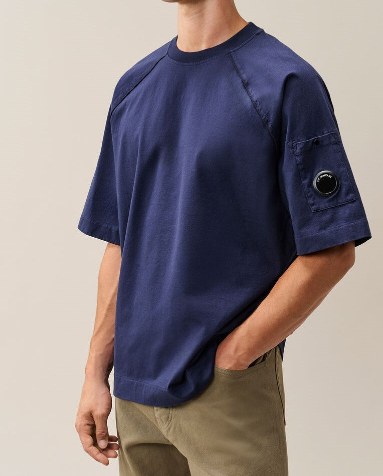 C.P. Company 30/2 Mercerized Jersey Twisted Lens Short Sleeve T-Shirt Peacoat – photo 2 – Dewachter Montpellier