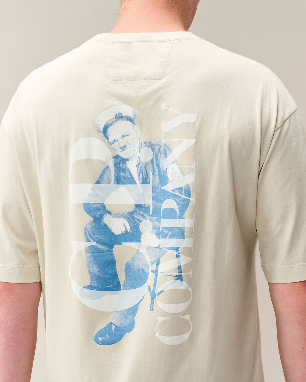 C.P. Company 30/1 Jersey Short Sleeve British Sailor T-Shirt Silver Birch – photo 10 – Dewachter Montpellier
