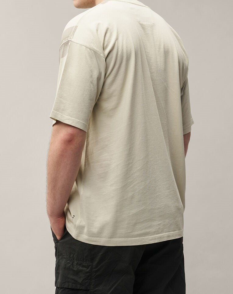 C.P. Company 24/1 Jersey Short Sleeve Chest Logo T-Shirt Silver Birch – photo 3 – Dewachter Montpellier